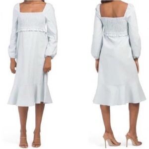 7 For All Mankind Linen Cotton Blend Smocked Puff Sleeve Blue  NWT Medium